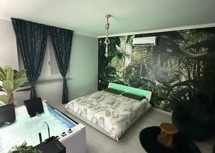 Tropical Rhapsody - Jacuzzi & King Size A Torino Centro
