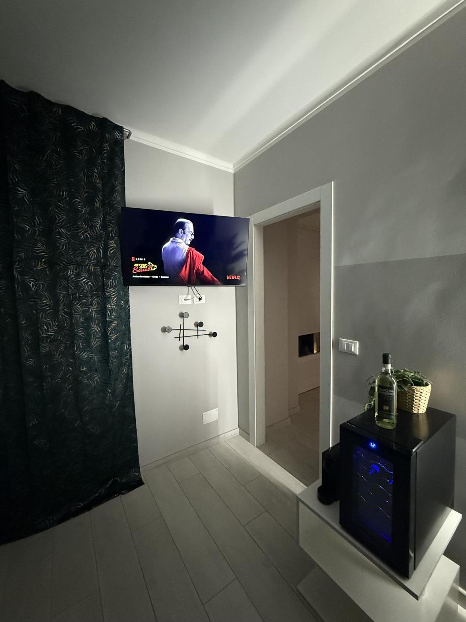 Tropical Rhapsody - Jacuzzi & King Size A Centro Appartement